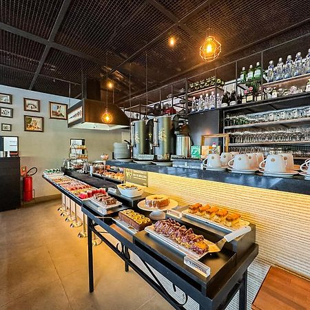 Pousada Papiro Boutique Vila do Abraao ภายนอก รูปภาพ
