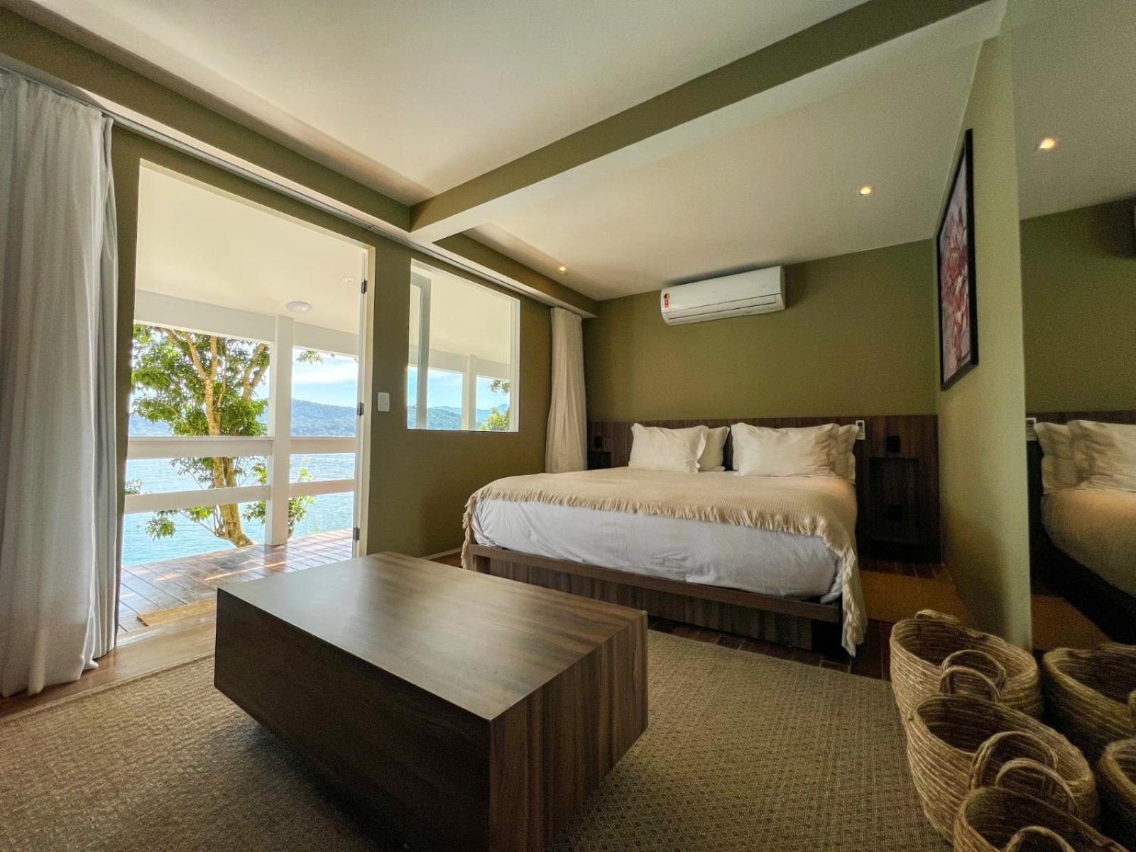 Pousada Papiro Boutique Vila do Abraao ภายนอก รูปภาพ